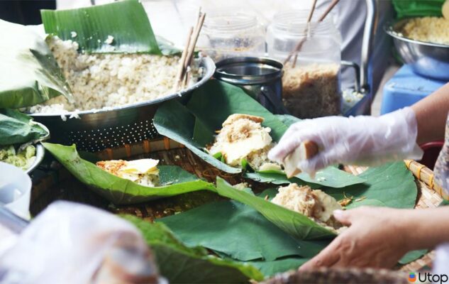 xôi Hà Nội, kinh doanh xôi, quán xôi nhỏ lẻ, bán sỉ xôi, bán lẻ xôi, nguyên liệu xôi, xôi ngon, xôi gấc, xôi đậu xanh, xôi khúc, xôi xéo, mở quán xôi, quán xôi truyền thống, giao sỉ xôi, xôi nóng, xôi dẻo, menu xôi, combo xôi, xôi mặn, xôi ngọt, xôi phục vụ văn phòng, xôi học sinh, xôi sinh viên, xôi chay, xôi thịt, xôi trứng, bán xôi online, marketing xôi, quảng bá quán xôi, mở quán ăn sáng, bán xôi di động, xe xôi, xôi thơm, xôi hấp, xôi nóng hổi, quán xôi nổi tiếng, xôi truyền thống Bắc, bán xôi tươi, giao xôi tận nơi, xôi takeaway, bán xôi dịp lễ, nguyên liệu nấu xôi ngon, kinh nghiệm mở quán xôi, mẹo nấu xôi dẻo, khách hàng xôi, phục vụ xôi nhanh, xôi chất lượng, đóng gói xôi, hộp xôi, túi xôi.