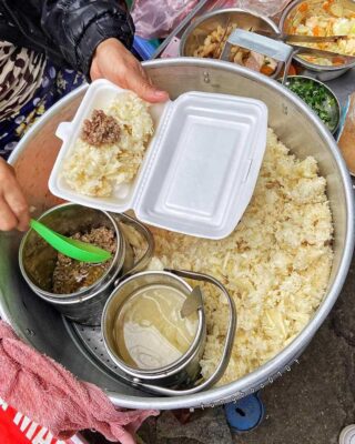 xôi, xôi bán lẻ, xôi ngon, bán xôi, xôi dẻo, xôi Hà Nội, xôi Đất Bắc, nồi hấp xôi, hộp nhựa xôi, giao hàng xôi, xôi xéo, xôi gấc, xôi đậu xanh, combo xôi, xôi chay, xôi mặn, bảo quản xôi, kinh doanh xôi, mở quán xôi, set xôi, bán xôi sỉ, xôi sáng, xôi trưa, xôi chiều, xôi ăn liền, xôi mang về, hộp đựng xôi, túi giữ nhiệt xôi, mẹo nấu xôi, công thức xôi, hấp xôi, xôi mini, xôi văn phòng, xôi tiệc cưới, xôi sự kiện, xôi hộp nhựa, xôi ngon Hà Nội, nấu xôi dẻo, xôi nóng, xôi đông lạnh, xôi giao tận nơi, trưng bày xôi, xôi ăn sáng, xôi xéo Hà Nội, xôi gấc ngon, xôi đậu xanh dẻo, nồi hấp công nghiệp, xôi ngon mỗi ngày, xôi gói lá, cách hấp xôi, xôi thơm, xôi bán chạy, xôi hấp nóng, xôi ngon quán, xôi sáng, xôi chiều, xôi trưa, xôi giá rẻ, xôi ngon nhất, xôi giao hàng, xôi tiện lợi, xôi hấp chín, xôi giòn, xôi dẻo ngon, xôi ngon tại Hà Nội, xôi chay mặn, xôi nếp cái hoa vàng, xôi ngon truyền thống, xôi đặc sản Hà Nội, xôi gói sẵn, xôi hộp, xôi bán online, xôi giao hàng nhanh, xôi ngon dẻo, xôi tươi, xôi dẻo hấp, xôi nấu số lượng lớn, xôi bán sỉ, xôi công nghiệp, xôi giữ nhiệt, xôi hộp mang đi, xôi ngon tại nhà, xôi thơm ngon, xôi thơm Hà Nội, xôi mềm, xôi mềm dẻo, xôi ngon hấp dẫn, xôi hấp giấy bạc, xôi ngon truyền thống, xôi hấp nóng, xôi ngon hạt nếp, xôi ngon nhân mặn, xôi ngon giao hàng, xôi hấp nồi, xôi ngon chất lượng, xôi ngon giá rẻ, xôi ngon cho tiệc, xôi ngon ăn liền, xôi ngon cho văn phòng, xôi ngon giao hàng, xôi ngon chuẩn Bắc, xôi hấp ngon, xôi ngon hấp dẻo.
