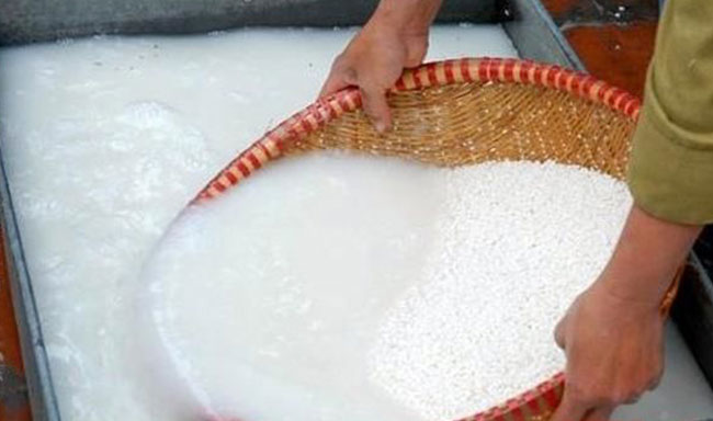 7 Kinh Nghiệm Ngâm Gạo Nếp Nấu Xôi Dẻo Đều.